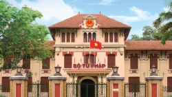 Chính phủ ban hành quy định phân quyền, phân cấp trong lĩnh vực quản lý nhà nước của Bộ Tư pháp