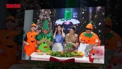 Hoa hậu Thùy Tiên, Hằng Du Mục và Quang Linh Vlogs bán hàng livestream quảng cáo sản phẩm giả.